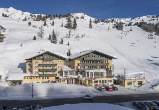 Winter- & Skiurlaub in Obertauern, 3-Sterne Hotel Winter Winter- & Skiurlaub in Obertauern, 3-Sterne Hotel Winter